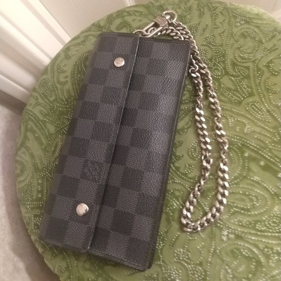 Louis Vuitton Graphite Accordion Wallet with Chain - Picture 3 of 15